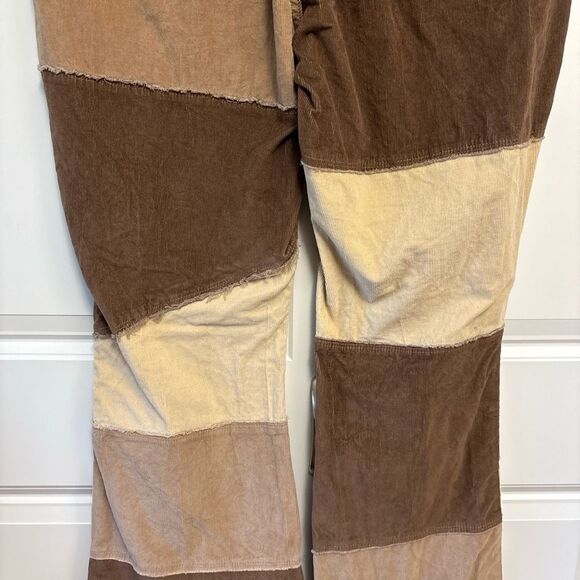 SOCIAL TOURIST Patchwork Corduroy Flare Jeans Bell Bottoms Size 32 Brown Tan - Picture 4 of 10